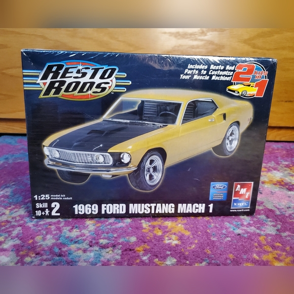 AMT Other - Resto Amt Resto Rods , 1/25 , 1969 Ford Mustang Mach 1 Model Kit 38375-1HD